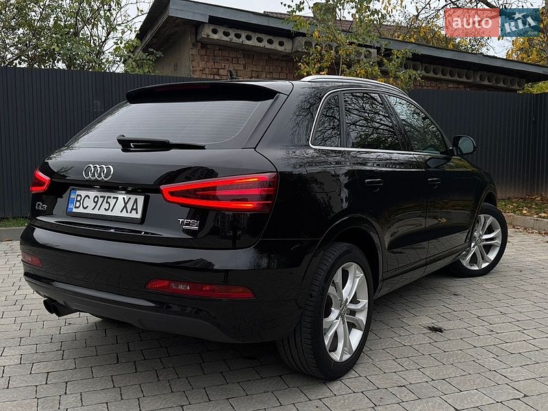 Внедорожник / Кроссовер Audi Q3 2011 в Ивано-Франковске