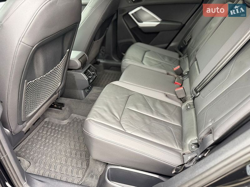 Позашляховик / Кросовер Audi Q3 2020 в Вінниці