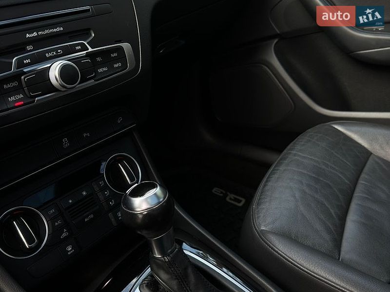 Внедорожник / Кроссовер Audi Q3 2017 в Киеве фото 13 Внедорожник / Кроссовер Audi Q3 2017 в Киеве