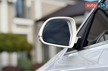 Внедорожник / Кроссовер Audi Q3 2015 в Стрые