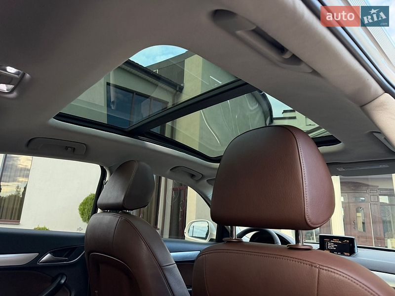 Внедорожник / Кроссовер Audi Q3 2015 в Стрые