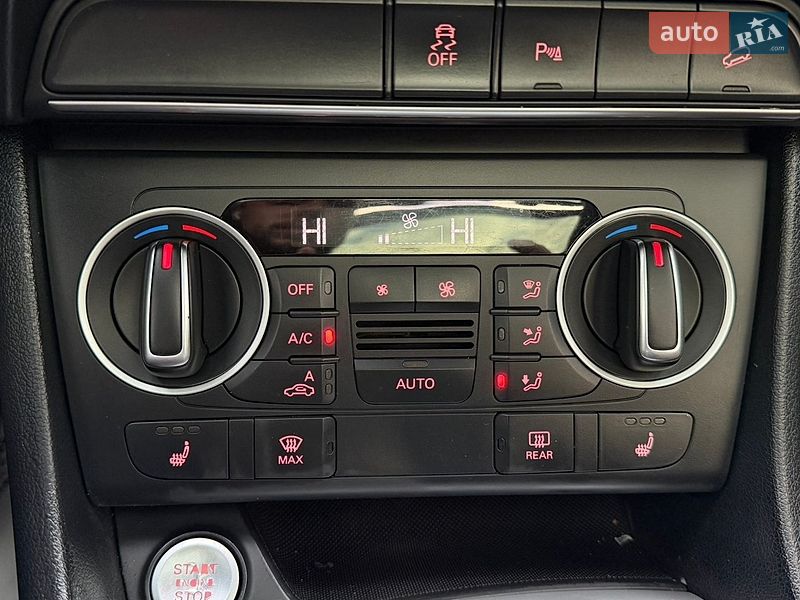 Внедорожник / Кроссовер Audi Q3 2015 в Стрые