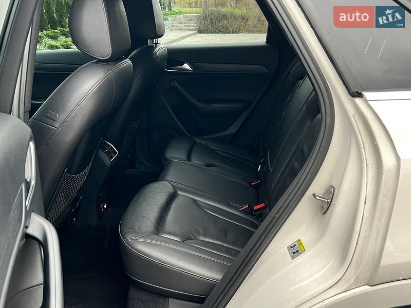 Позашляховик / Кросовер Audi Q3 2016 в Луцьку
