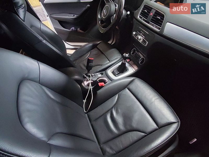Внедорожник / Кроссовер Audi Q3 2018 в Владимирце