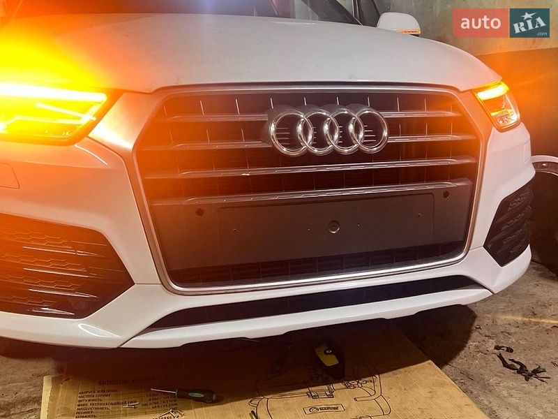 Внедорожник / Кроссовер Audi Q3 2018 в Владимирце