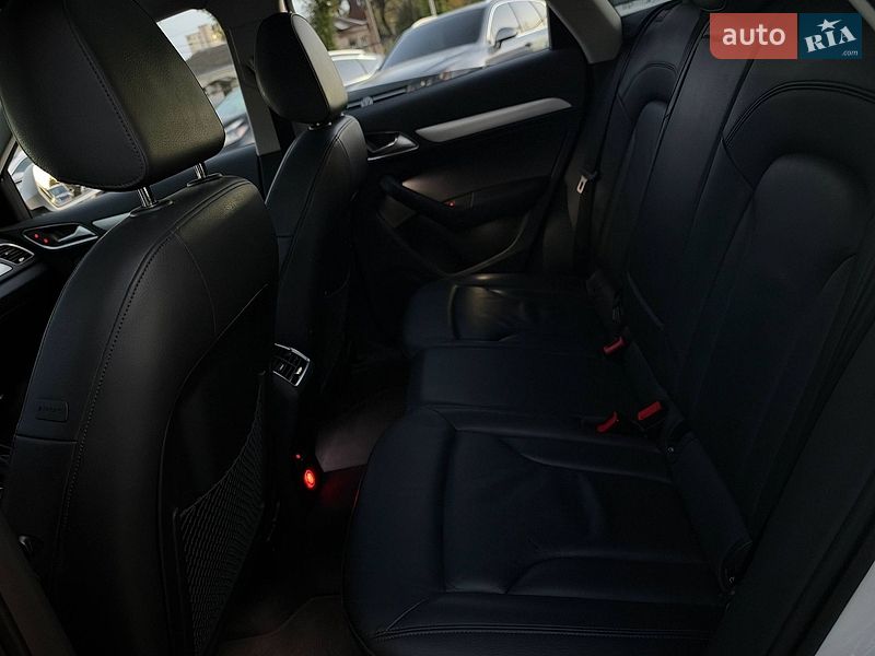 Позашляховик / Кросовер Audi Q3 2016 в Харкові