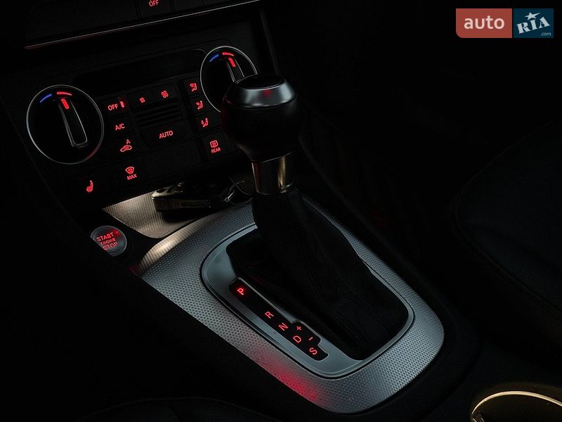 Позашляховик / Кросовер Audi Q3 2016 в Харкові