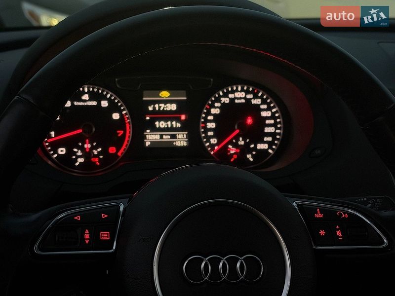 Позашляховик / Кросовер Audi Q3 2016 в Харкові