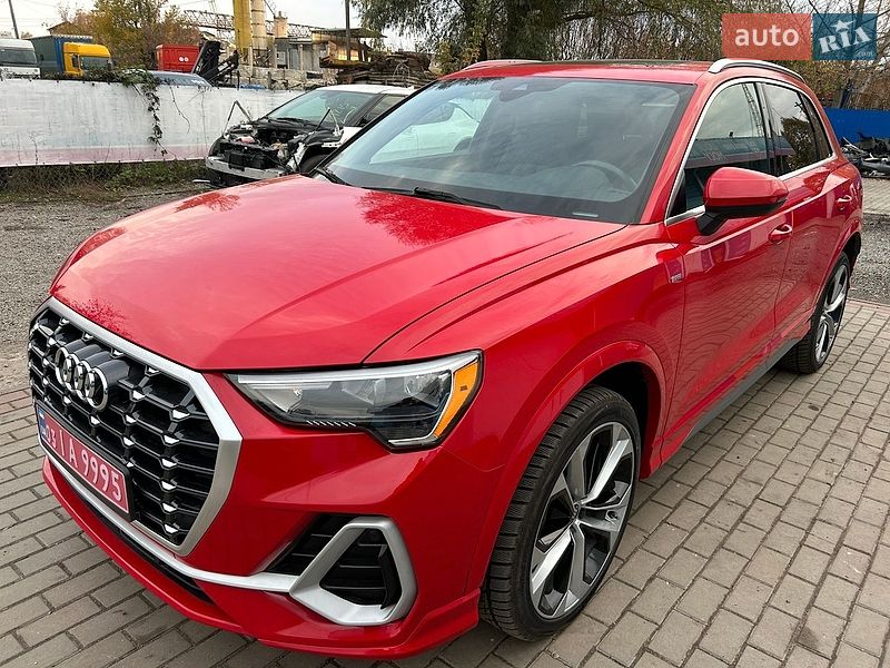 Audi Q3 2021