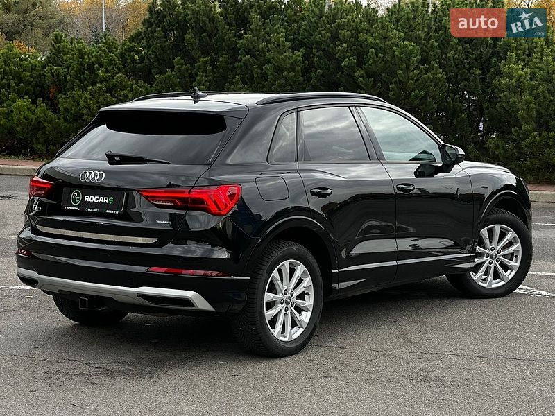Позашляховик / Кросовер Audi Q3 2021 в Києві фото 24 Позашляховик / Кросовер Audi Q3 2021 в Києві