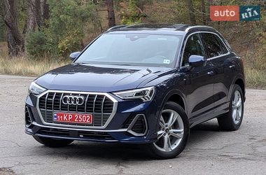 Внедорожник / Кроссовер Audi Q3 2022 в Борисполе