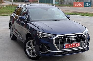 Внедорожник / Кроссовер Audi Q3 2022 в Борисполе