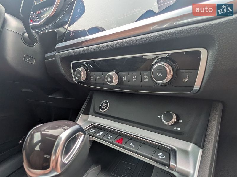 Внедорожник / Кроссовер Audi Q3 2022 в Борисполе