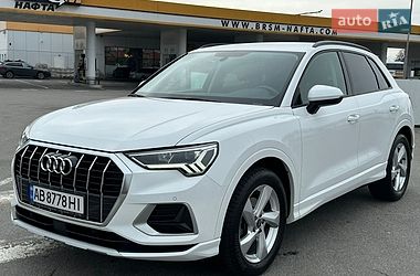 Внедорожник / Кроссовер Audi Q3 2023 в Виннице