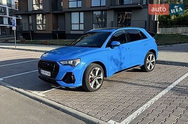 Внедорожник / Кроссовер Audi Q3 2020 в Тернополе