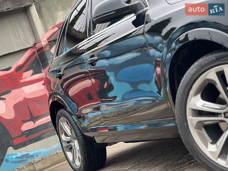 Внедорожник / Кроссовер Audi Q3 2016 в Дрогобыче