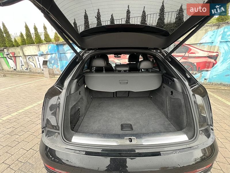 Внедорожник / Кроссовер Audi Q3 2016 в Дрогобыче
