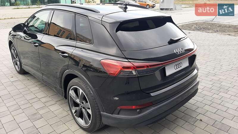 Позашляховик / Кросовер Audi Q4 e-tron 2021 в Хмельницькому