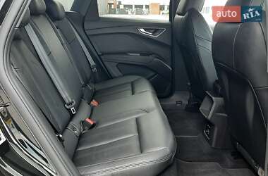 Внедорожник / Кроссовер Audi Q4 e-tron 2021 в 