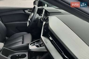 Внедорожник / Кроссовер Audi Q4 e-tron 2021 в 