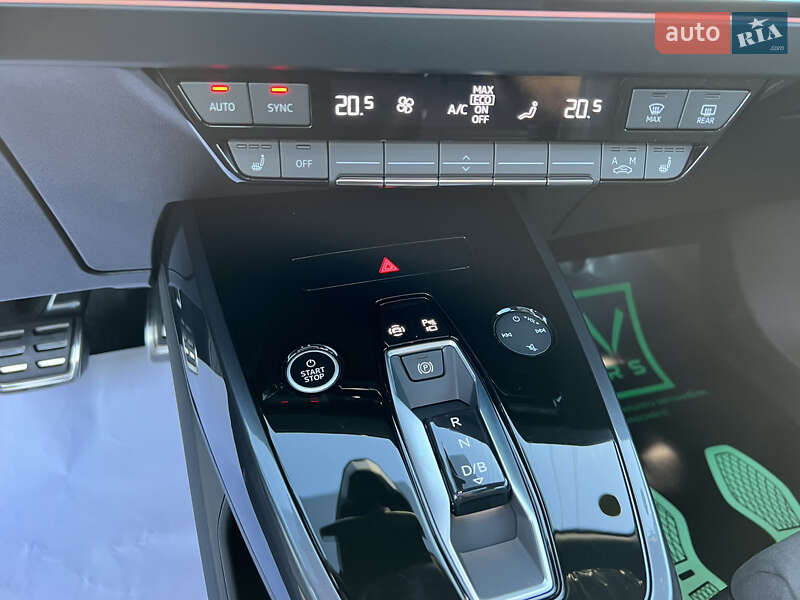 Позашляховик / Кросовер Audi Q4 e-tron 2023 в Івано-Франківську