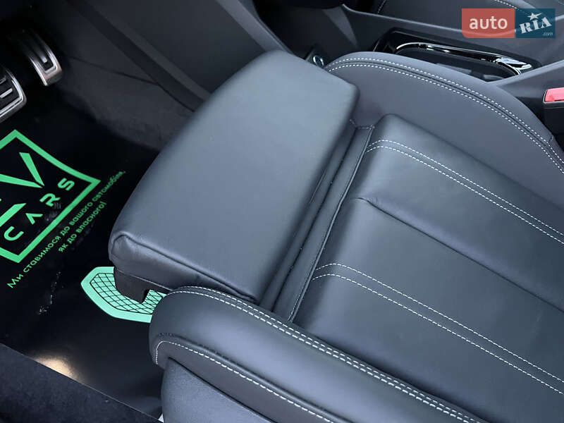 Позашляховик / Кросовер Audi Q4 e-tron 2023 в Івано-Франківську