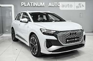 Позашляховик / Кросовер Audi Q4 e-tron 2023 в Одесі