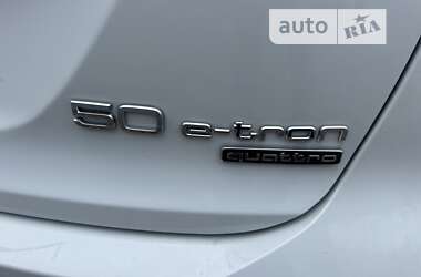 Позашляховик / Кросовер Audi Q4 e-tron 2023 в Одесі