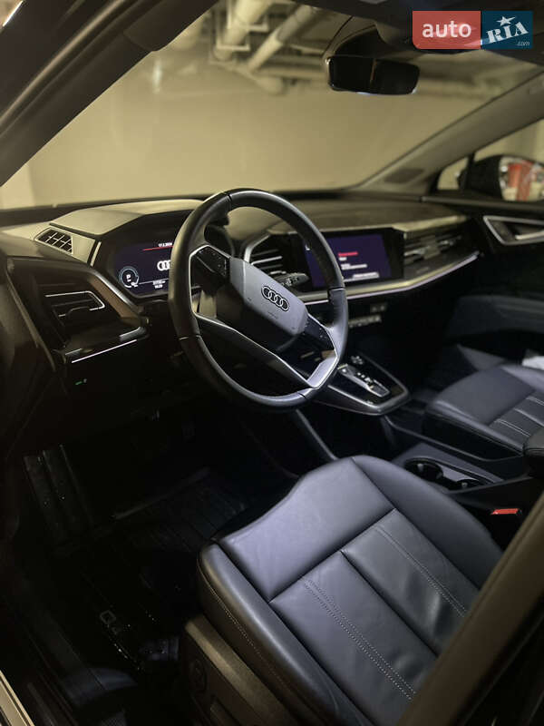 Внедорожник / Кроссовер Audi Q4 e-tron 2021 в Львове