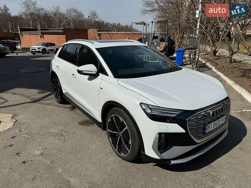 Audi Q4 e-tron 2021