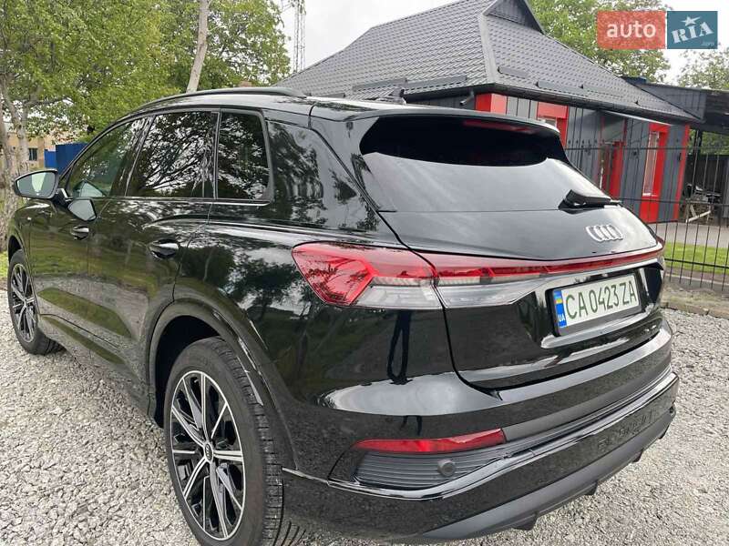 Внедорожник / Кроссовер Audi Q4 e-tron 2022 в Шполе