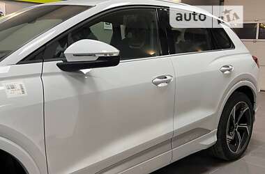Внедорожник / Кроссовер Audi Q4 e-tron 2023 в Виннице
