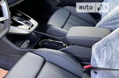 Позашляховик / Кросовер Audi Q4 e-tron 2024 в Черкасах