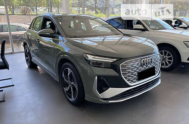 Внедорожник / Кроссовер Audi Q4 e-tron 2024 в Киеве