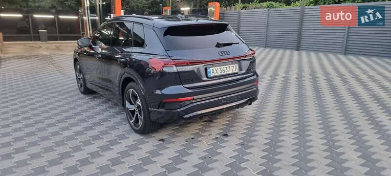 Позашляховик / Кросовер Audi Q4 e-tron 2024 в Харкові