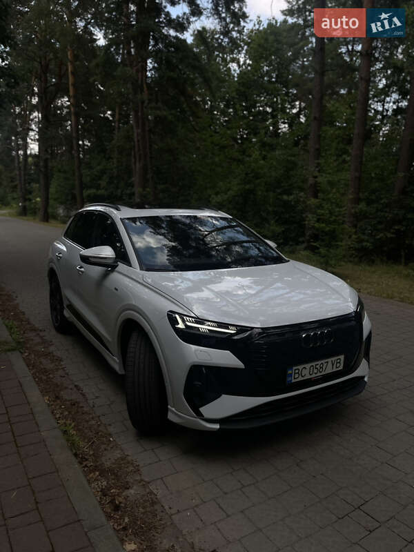 Позашляховик / Кросовер Audi Q4 e-tron 2023 в Львові