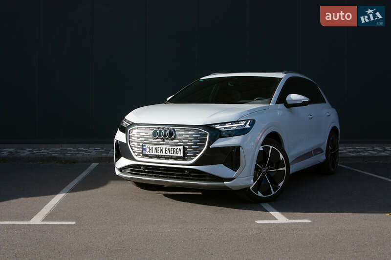 Позашляховик / Кросовер Audi Q4 e-tron 2023 в Києві