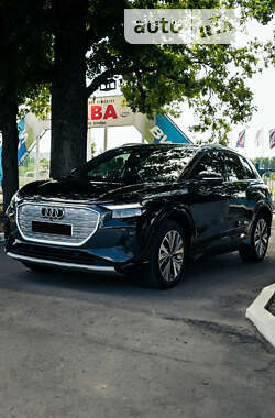 Внедорожник / Кроссовер Audi Q4 e-tron 2021 в Полтаве