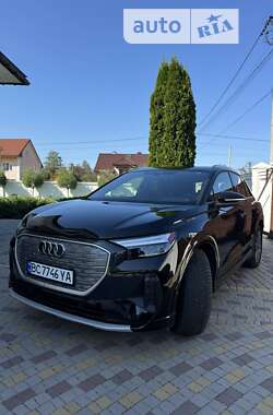 Позашляховик / Кросовер Audi Q4 e-tron 2022 в Трускавці