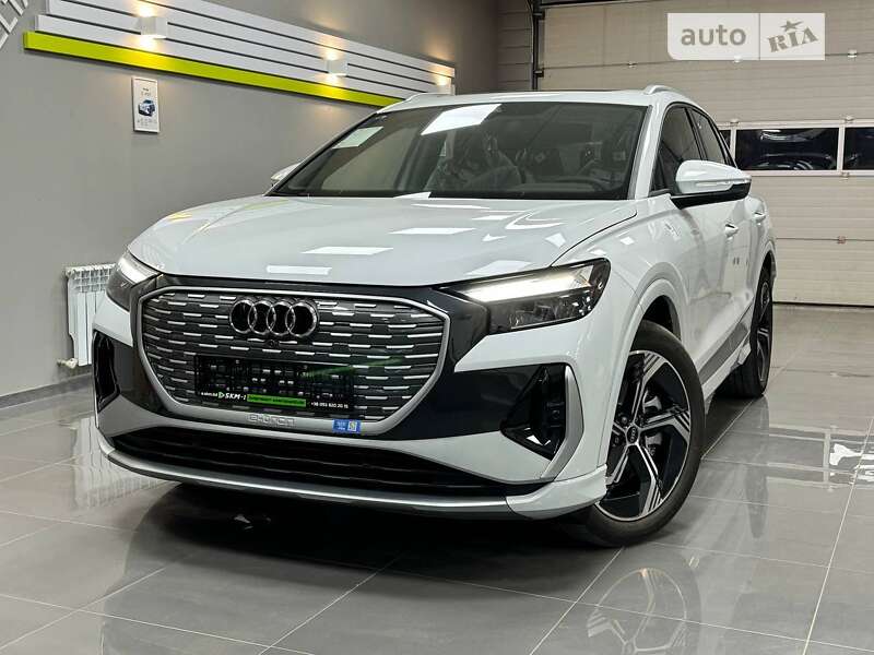 Внедорожник / Кроссовер Audi Q4 e-tron 2024 в Черкассах