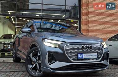 Позашляховик / Кросовер Audi Q4 e-tron 2023 в Києві