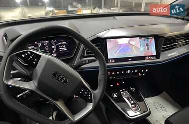 Внедорожник / Кроссовер Audi Q4 e-tron 2024 в Житомире