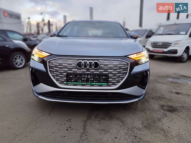 Внедорожник / Кроссовер Audi Q4 e-tron 2023 в Киеве