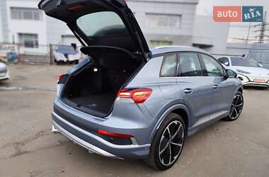 Внедорожник / Кроссовер Audi Q4 e-tron 2023 в Киеве