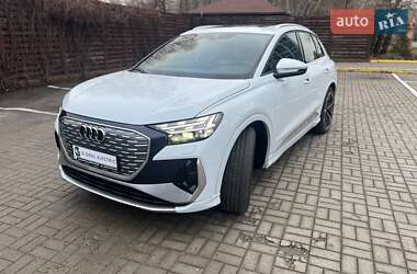 Позашляховик / Кросовер Audi Q4 e-tron 2024 в Дніпрі