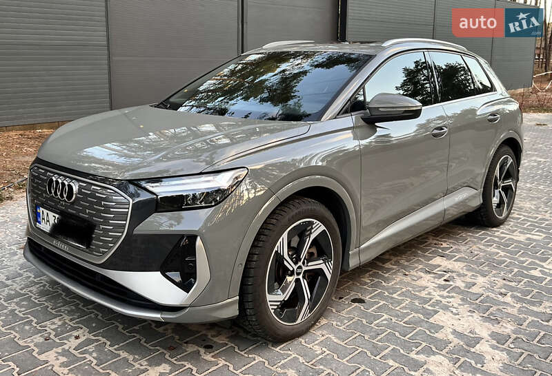 Audi Q4 e-tron 2023