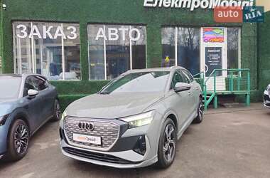 Позашляховик / Кросовер Audi Q4 e-tron 2024 в Києві