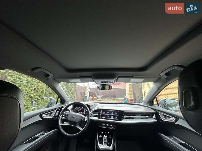 Позашляховик / Кросовер Audi Q4 e-tron 2022 в Києві