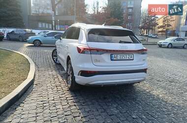 Внедорожник / Кроссовер Audi Q4 e-tron 2023 в 