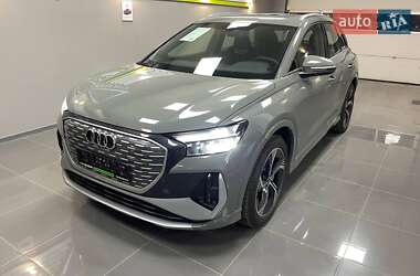 Позашляховик / Кросовер Audi Q4 e-tron 2024 в Житомирі